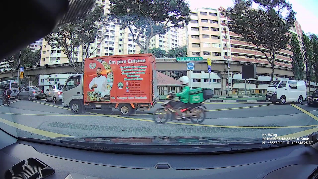 Near miss by careless driver of SFP8592A