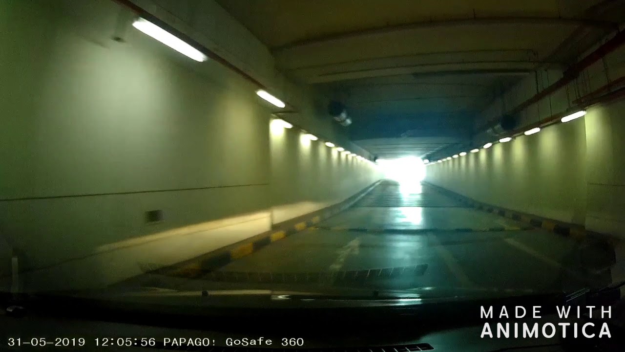 Food delivery with safety in mind