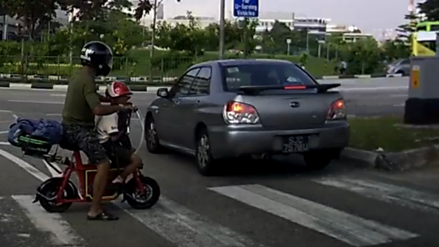 053D48E2-AC24-48D7-B7A3-A909221F46F0