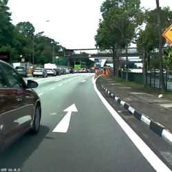 SMH8825M Slowly cutting across all 4 lanes