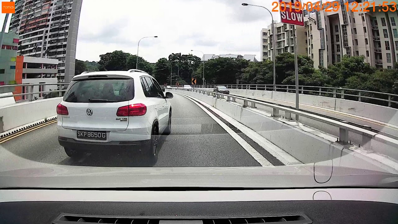 SKP8650G Reckless speeding SUV SKP8650G