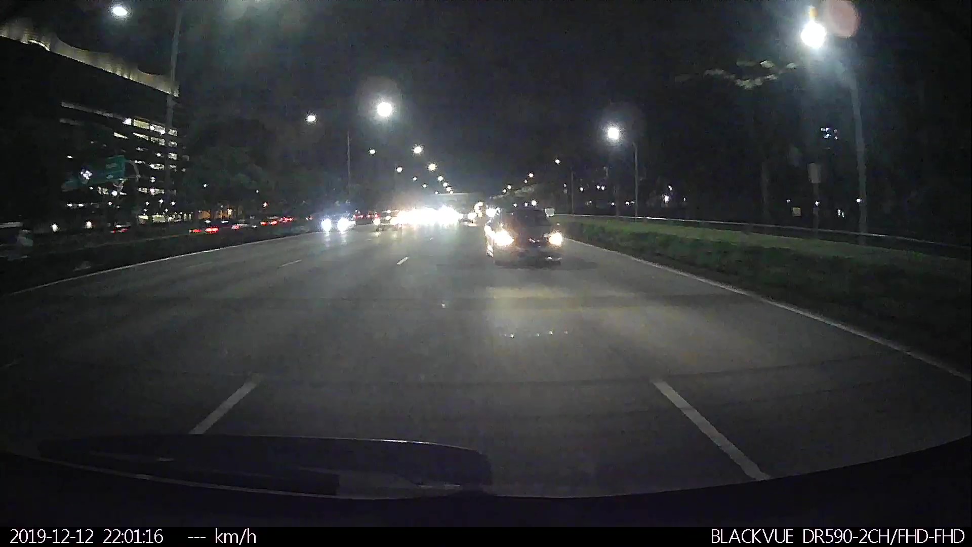 20191212_220050_NR_Moment