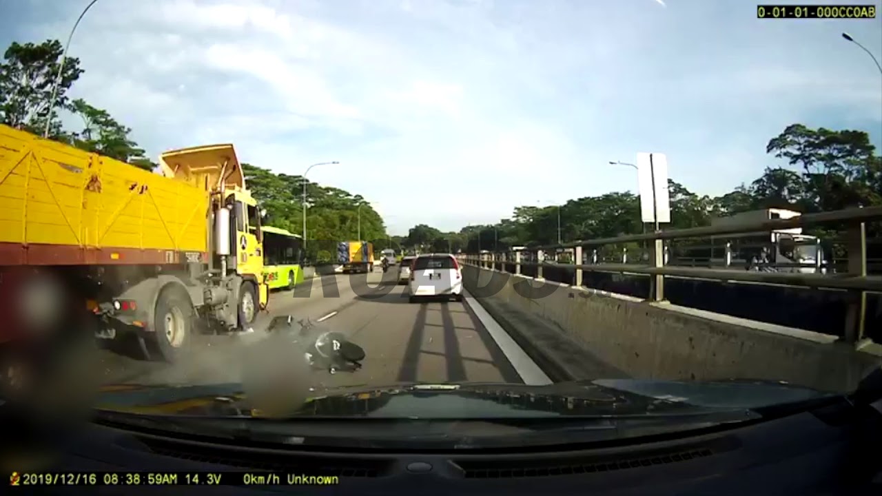 Fatal accident at SLE involving truck and motorcycle