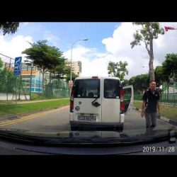 GBB 8782P driver blocking road and being confrontational