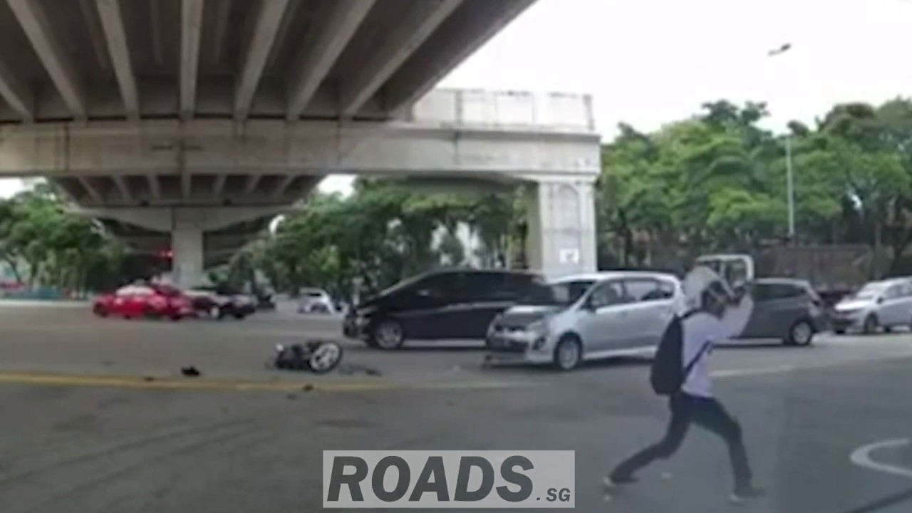 Motorcyclist becomes IP-man and practices kung fu after getting hit by car
