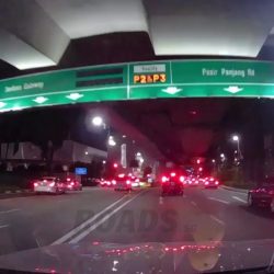 Not giving way to lane changing