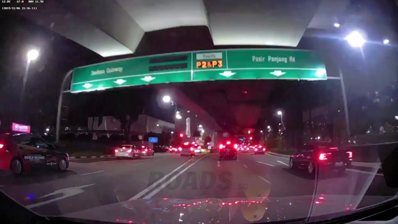 Not giving way to lane changing