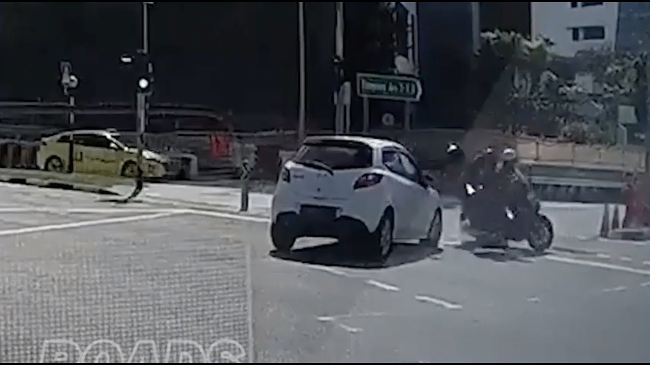 Mazda T-boned Motorcycle at discretionary right turn