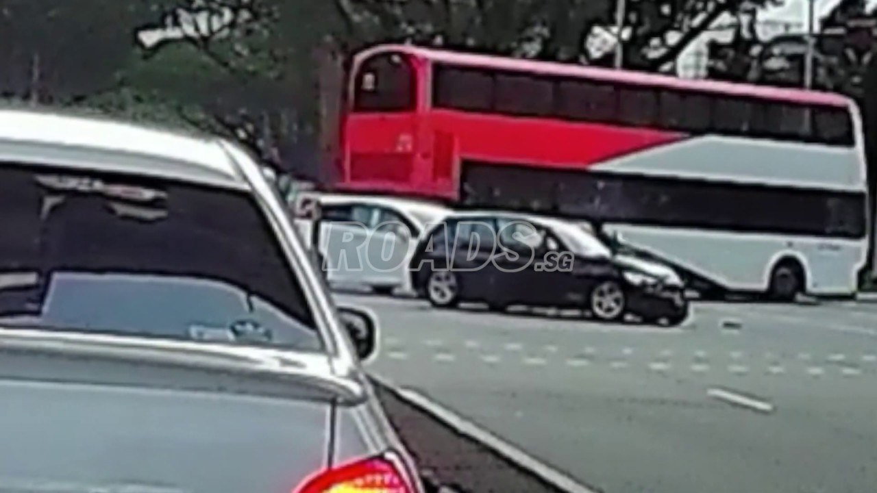 Accident at junction of Ang Mo Kio Ave 8 and Ave 5