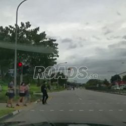 PMD riding on road speeding faster than cars and beats red light