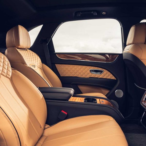 2021-bentley-bentayga-with-four-seat-comfort-specification